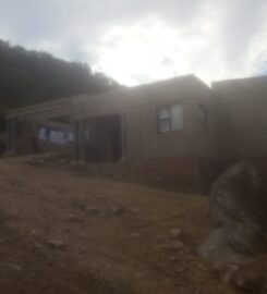 House for sale in Matsulu Youth Centre