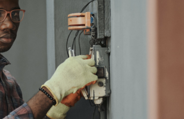 Electrician in Matsulu