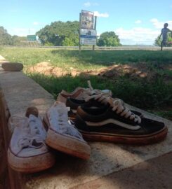 KMS Clean Sneakers