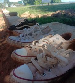 KMS Clean Sneakers