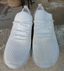 KMS Clean Sneakers